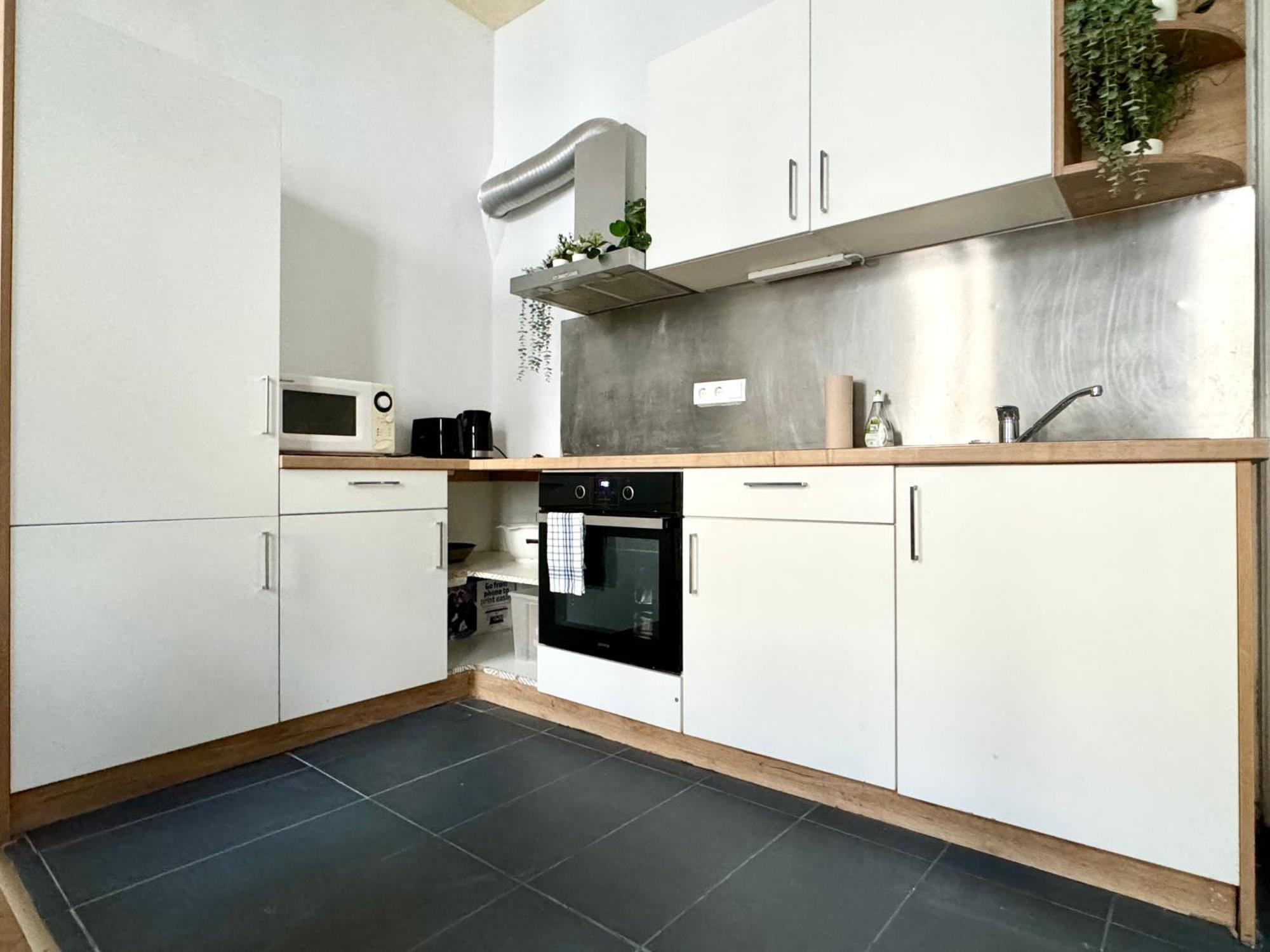 Premium Apartment Located At The Famous Vienna Kutschkermarkt Exterior photo